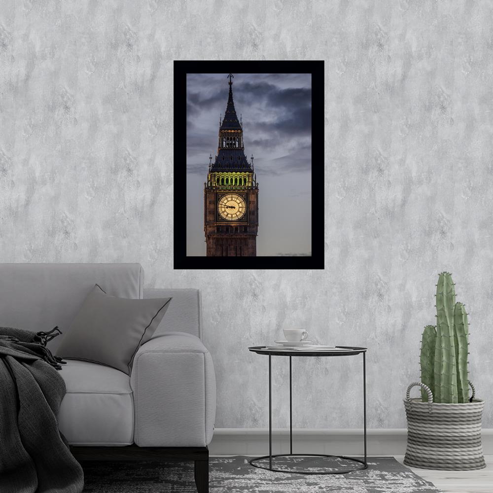 Quadro Big Ben em Londres, com medida de 37x51 com moldura Preta e vidro de 4mm