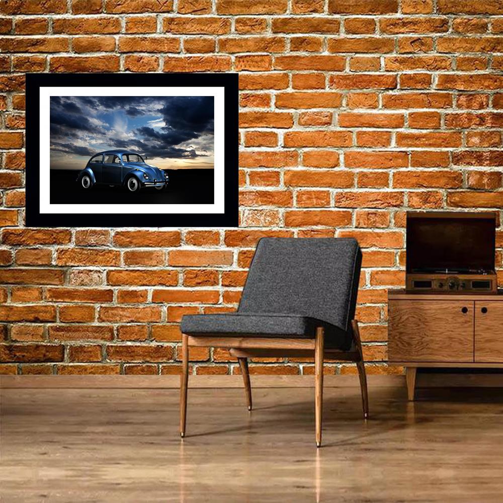 Quadro Fusca azul no entardecer, com medida de de 61x47 e moldura Preta com paspatur branco e vidro de 4mm